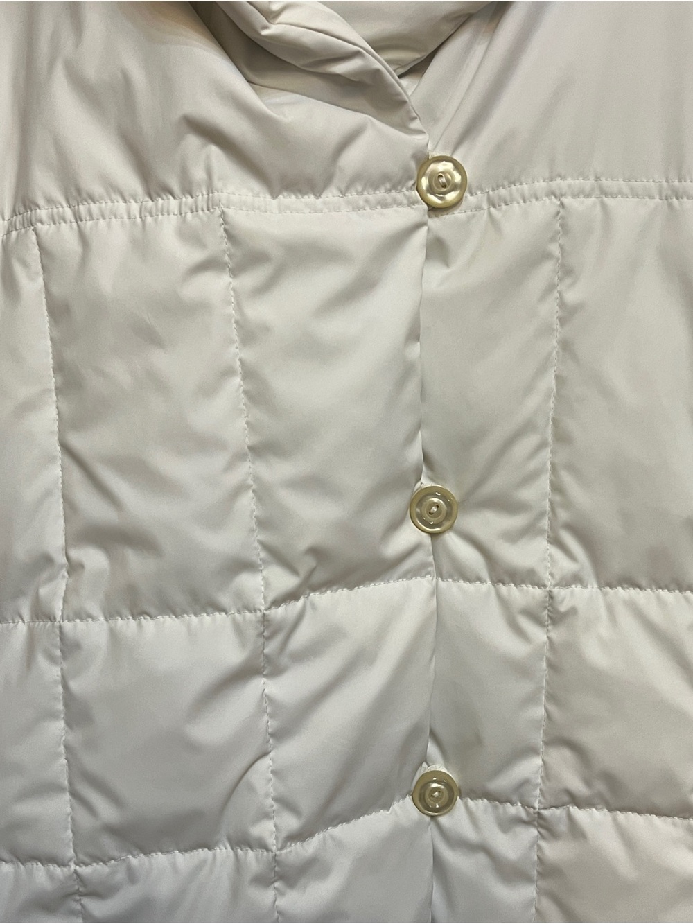 ⚡️Flash Offer⚡️Like NEW - NUAGE - Classic White Hooded Puffer Jacket - Picture 4 of 10